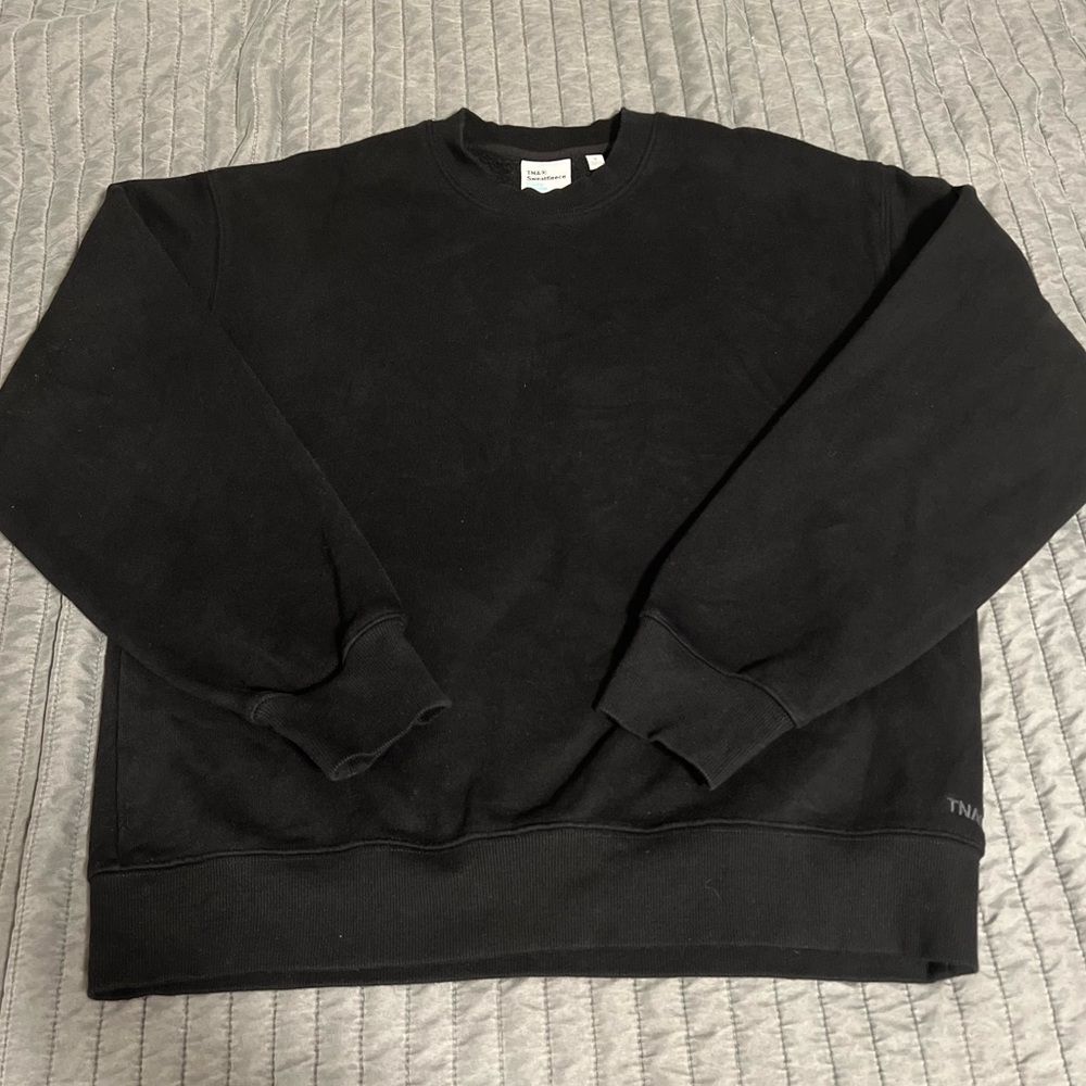 Aritzia TNA cozy fleece crewneck